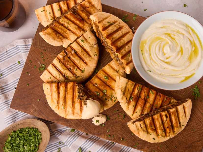 Spiced Arayes with yogurt dip (Stuffed pita pockets)
