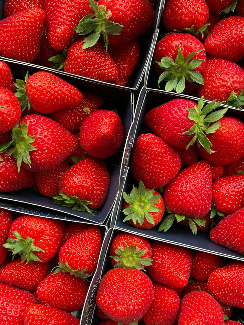 Erdbeeren richtig waschen – mit dieser Geheimzutat