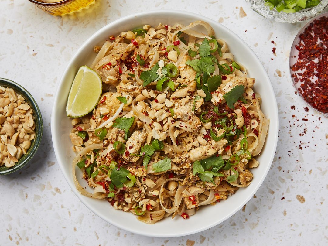 Pad Thai with chicken (Pad Thai Gai)