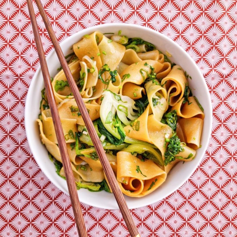 Yo Po Mian (Hot Oil Noodles)