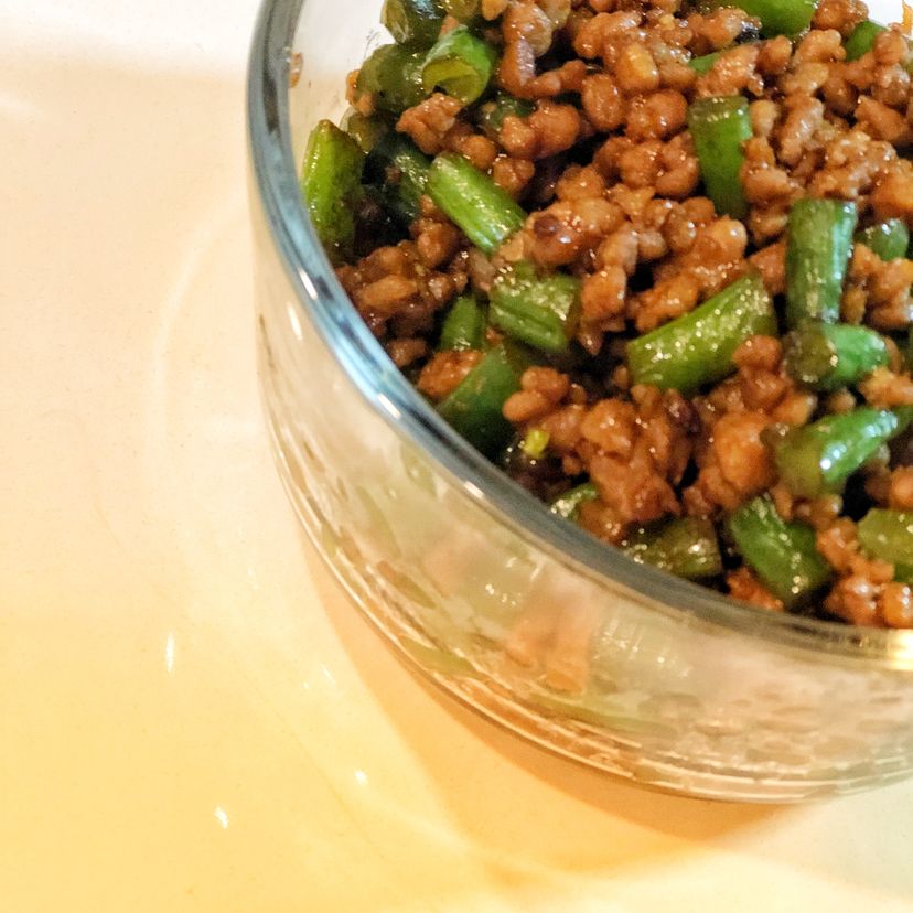 Stir-fried minced pork with green beans