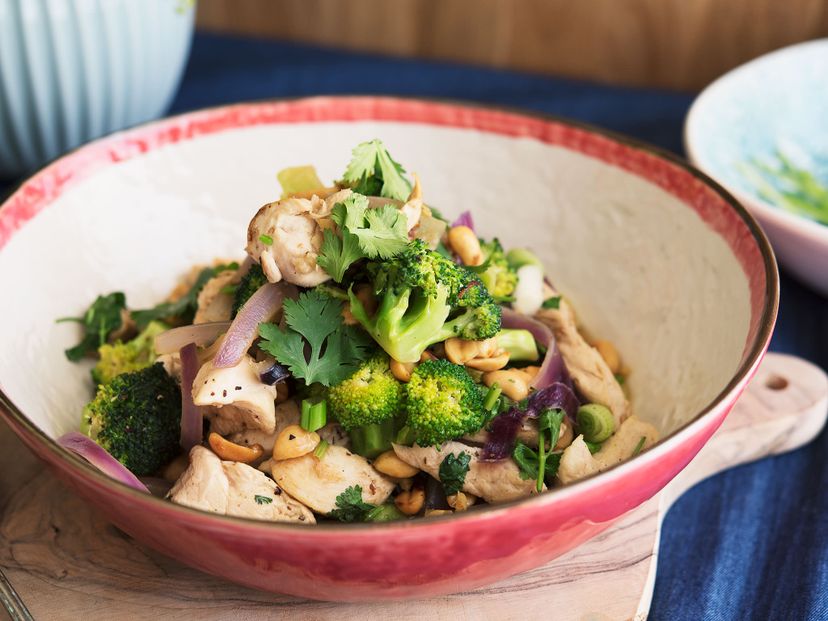 Chicken and broccoli stir-fry