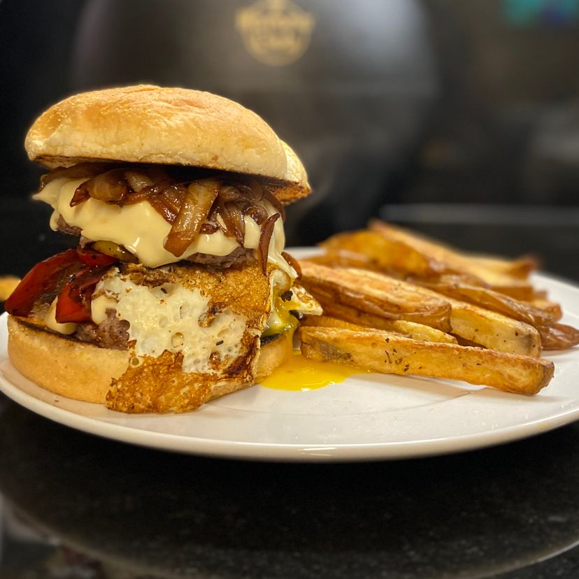 dnegeL Burger
