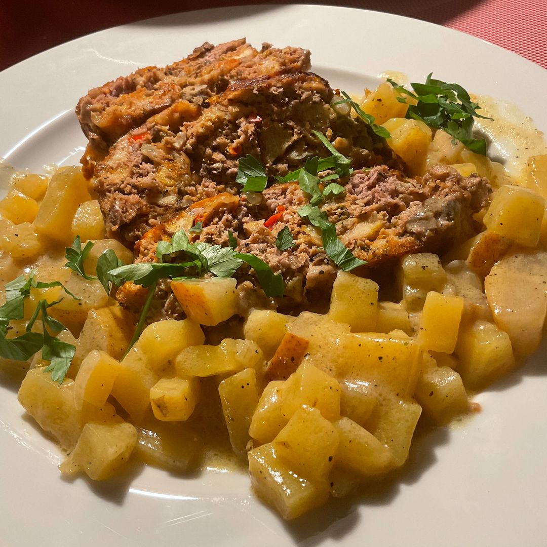 Hackbraten mit Kartoffel-Birnenrisotto