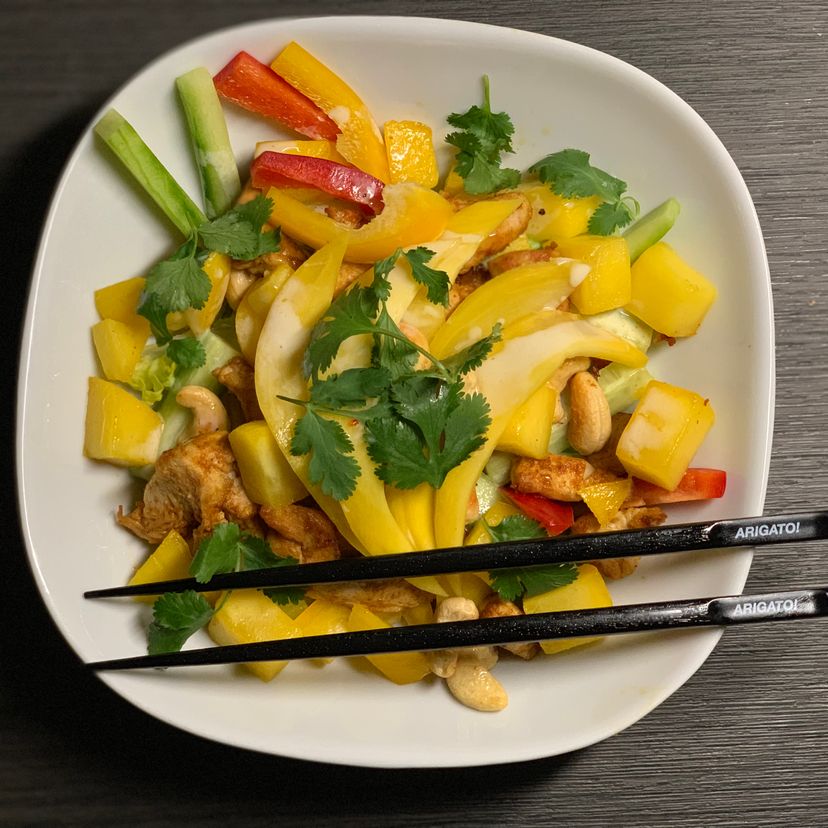 Chicken-Mango Salat