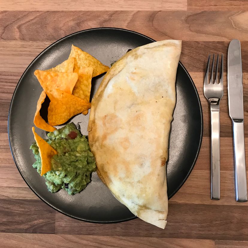 Vegetarische Quesadillas mit frischer Quacamole