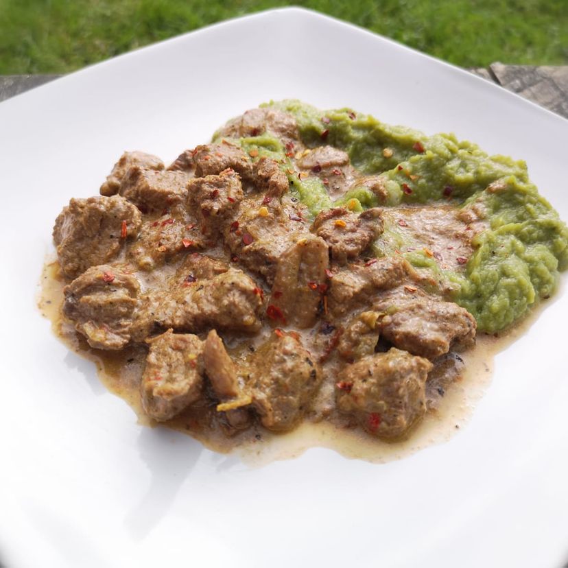 Keto creamy beef and mushrooms
